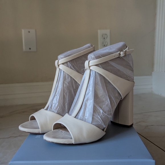 Antonio Melani | Gracennn Leather T-Strap Dress Sandals